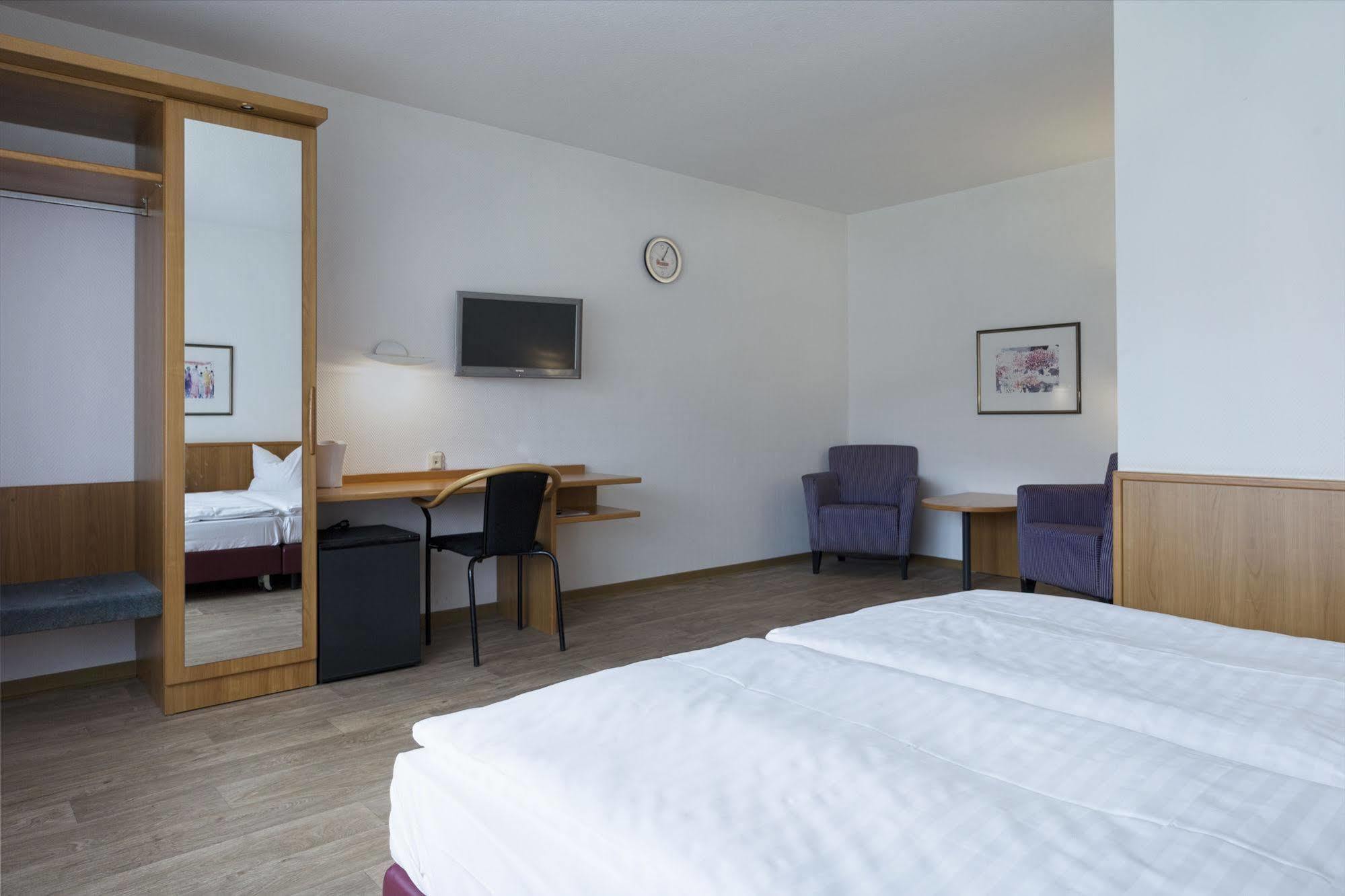 Motel Stralsund Ngoại thất bức ảnh