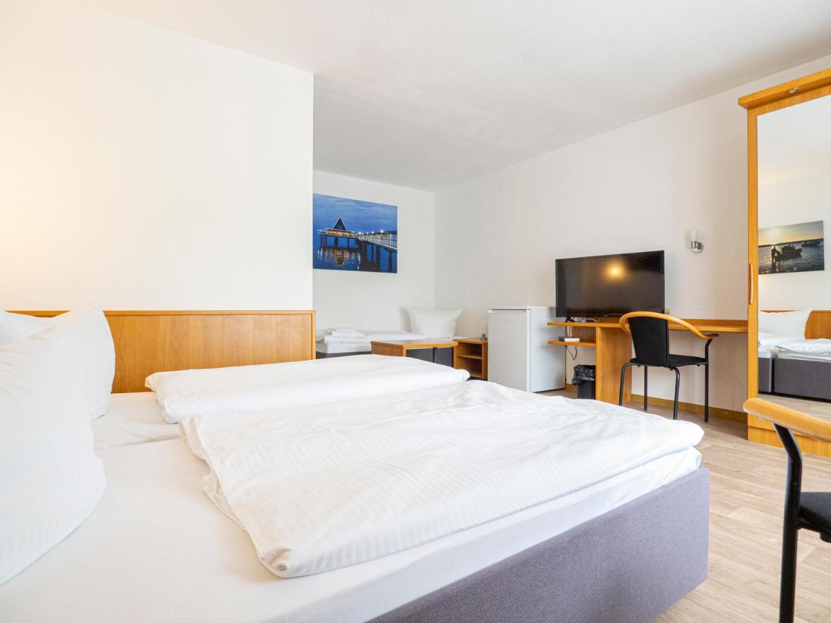 Motel Stralsund Ngoại thất bức ảnh